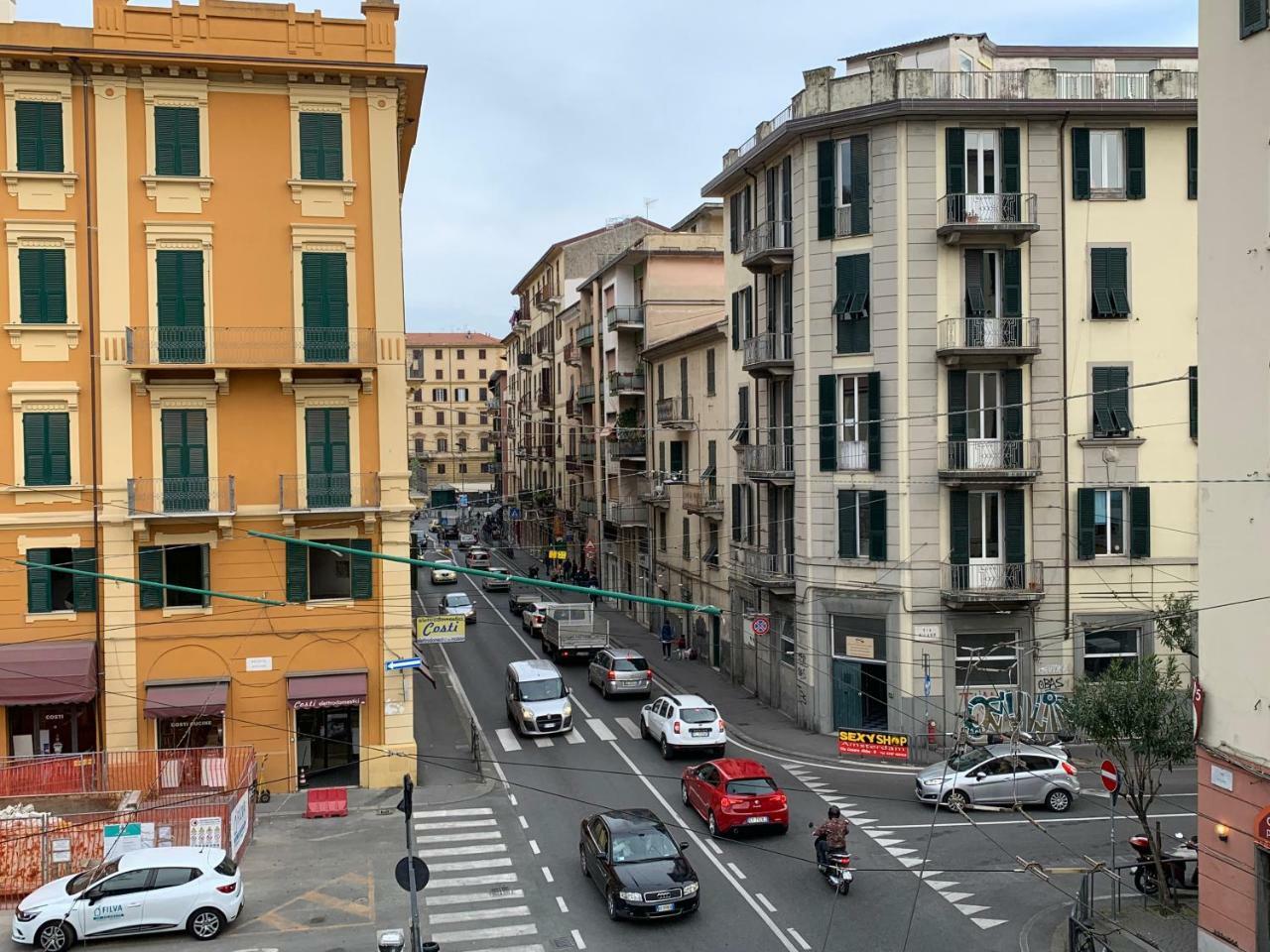 Le Camere Di Teo La Spezia Luaran gambar